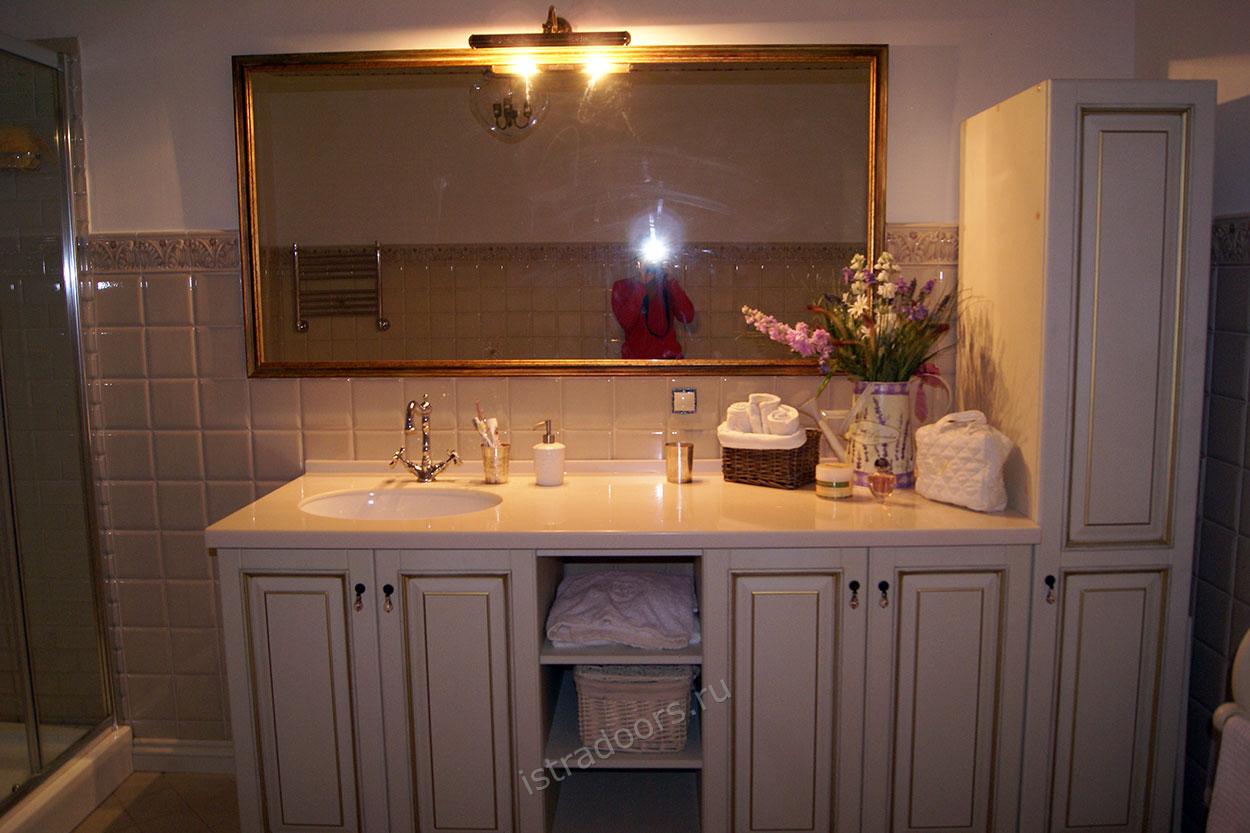 Ванная комната со столешницей из искусственного камня. Мебель на заказ (2)